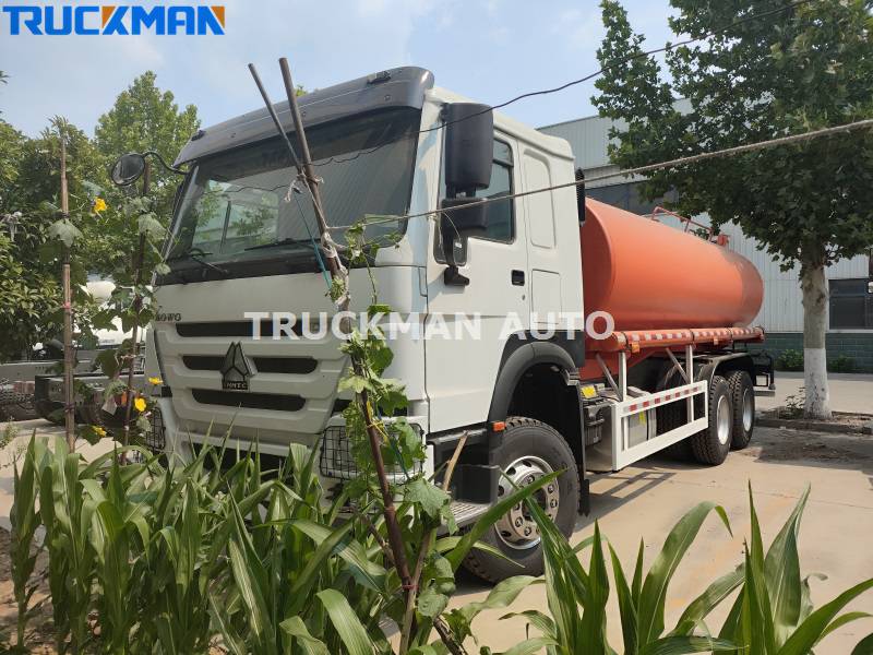 HOWO 20000L sprinkler truck