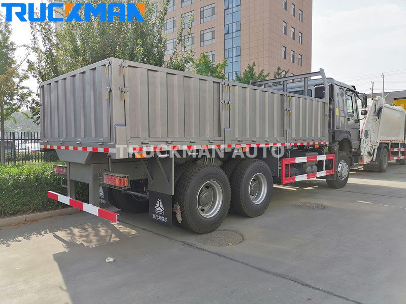 HOWO Cargo Truck