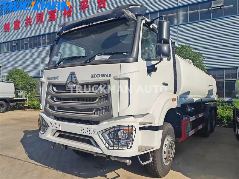 HOWO Sprinkler Truck