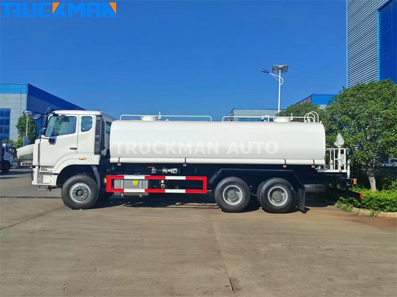 HOWO Sprinkler Truck