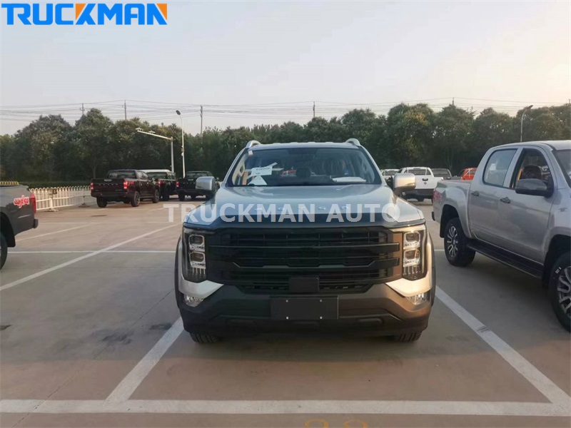 Double Row Pickup Truck