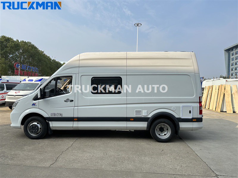 FOTON 4x2 campervan bus