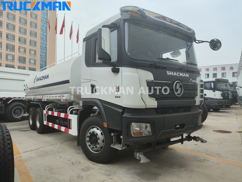 SHACMAN Sprinkler Truck
