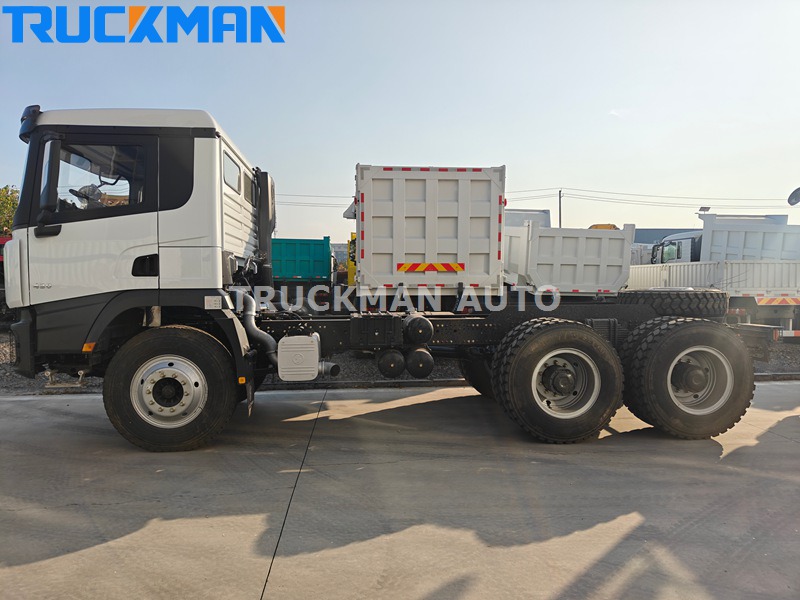 6X4 SHACMAN Cargo Chassis