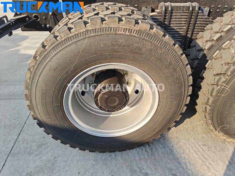 10 Wheel SHACMAN Cargo Chassis