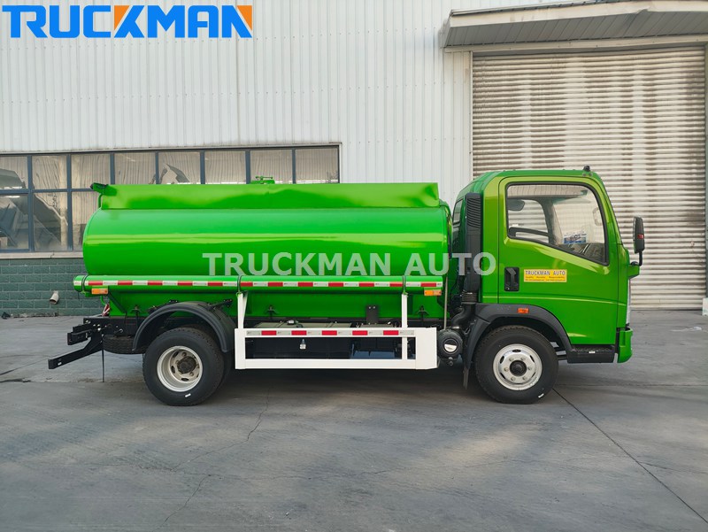4X2 HOWO Light Fuel Tank