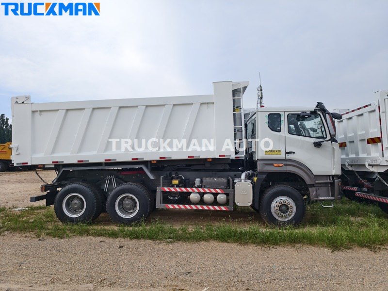 HOWO 371HP tipper truck