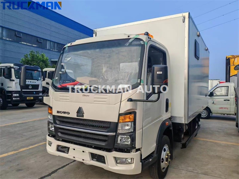 HOWO 4X2 service truck