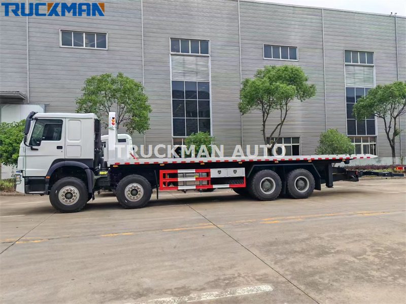 HOWO wrecker tow truck