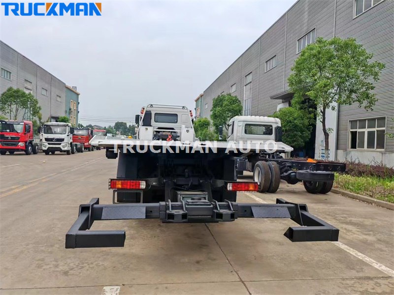 wrecker tow truck