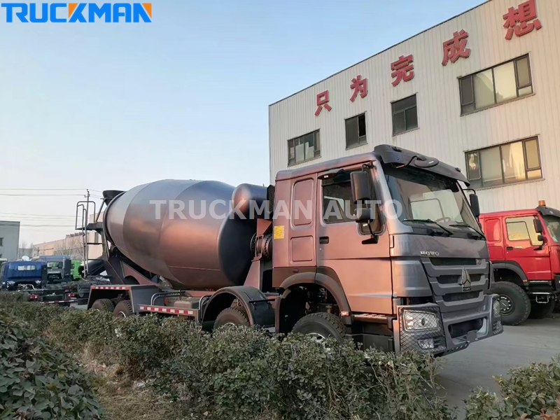 SINOTRUK HOWO Concrete Mixer Truck