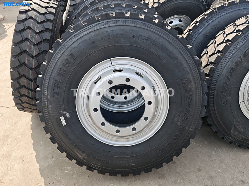 HOWO Cargo Truck