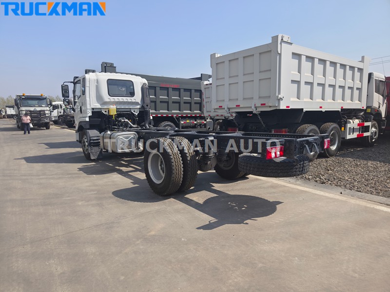 SHACMAN 4X2 Cargo Truck Chassis