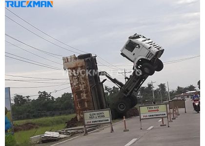 What Do I Need To Know When Operating a Tipper Truck Unloading ?