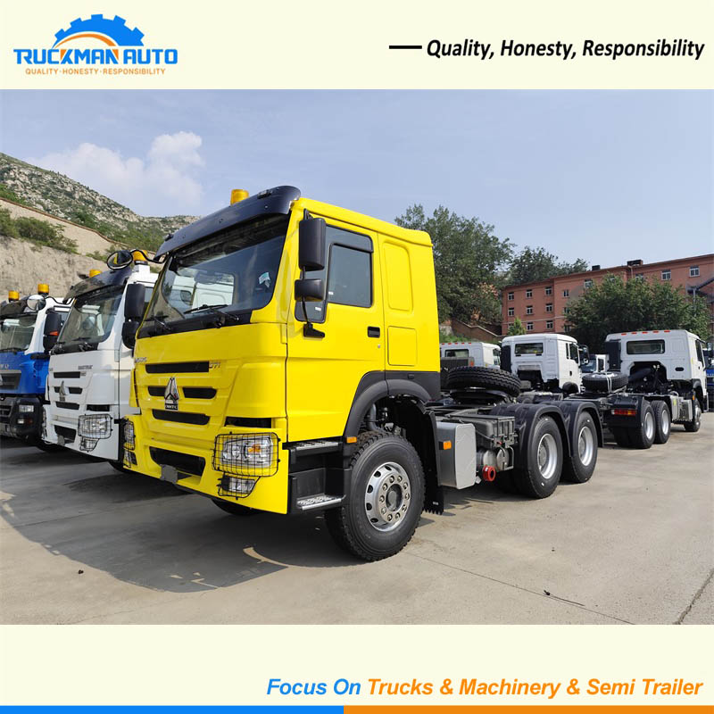 10 Wheels SINO TRUCK HOWO 6X4 371HP Truck Head To Ghana