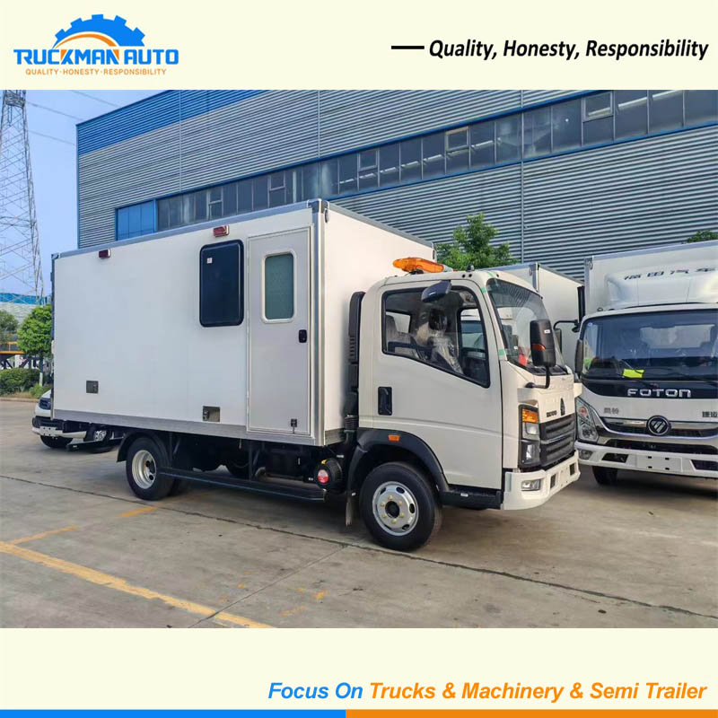 SINOTRUK HOWO 4X2 Mobile Workshop Maintenance Service Truck 