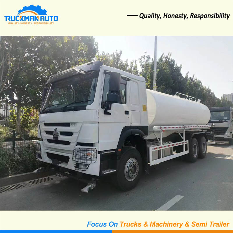 Durable SINOTRUK HOWO 6X4 Water Tank Truck For Water Transportation