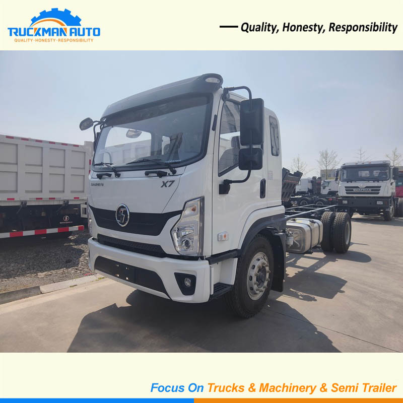 Cost-effective SHACMAN SAGMOTO X7 4x2 Light Cargo Truck Chassis For Angola