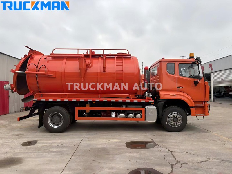 SINOTRUK 340HP Sucker Truck