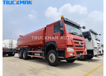 25000 Liters SINOTRUK HOWO 10 Wheels Oil Tanker Truck To Kenya
