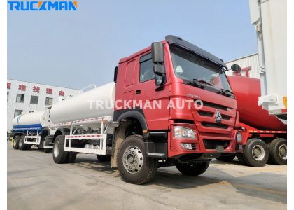 4x2 SINOTRUK HOWO 300HP Fuel Tank Truck To Guyana
