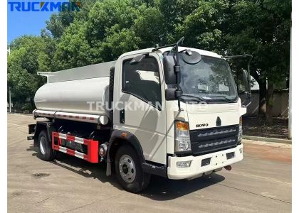 SINOTRUK HOWO 5000L 4X2 Fuel Tank Truck To Senegal