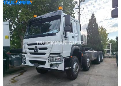 430HP SINOTRUCK HOWO 8X4 Tractor Truck To Rwandan