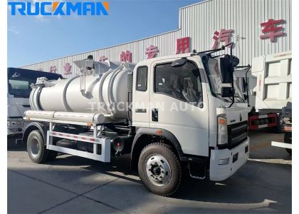 SINOTRUK HOWO 4X2 Fecal Suction Truck For Ghana