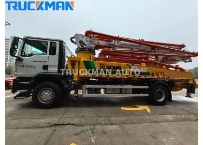 Heavy Duty SINOTRUK HOWO 37 Meters Pump Truck For Concrete Delivery To Ghana