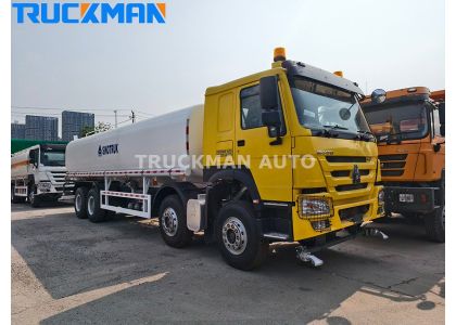 Brand New SINOTRUK HOWO 400HP Sprinkler Truck To Sierra Leone