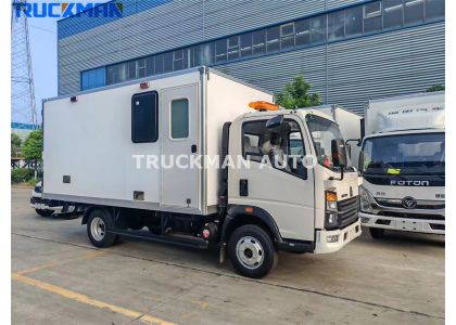SINOTRUK HOWO 4X2 Mobile Workshop Maintenance Service Truck For Guyana