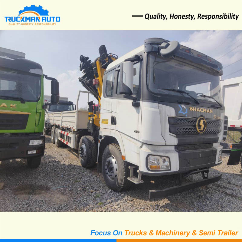 SHACMAN X3000 420HP 28 Tons 8x4 Truck Mounted Crane With XCMG GSQZ560.8 For Colombia